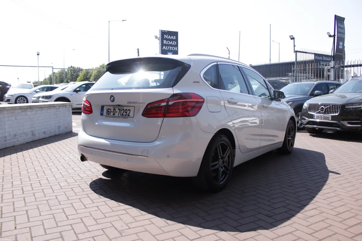 2016 BMW 225XE E-DRIVE 1.5 5DR HATCHBACK AUTO - Image 4