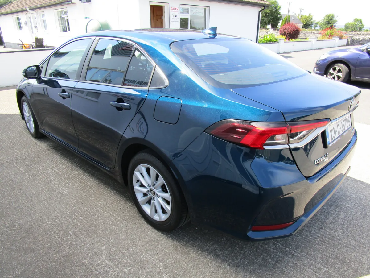 Toyota Corolla 2023 - Image 4