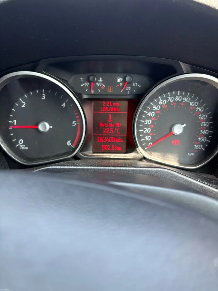 2011 Ford Mondeo 2.0 TDCi Zetec — Manual - Image 2
