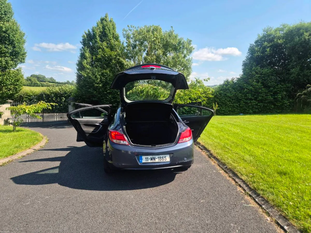 Vauxhall insignia - Image 2