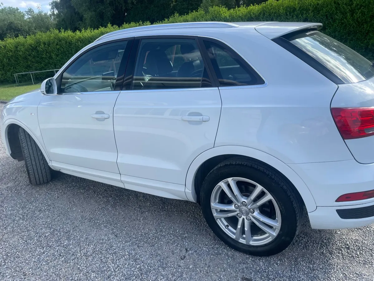Audi Q3 2015 S Line - Image 6