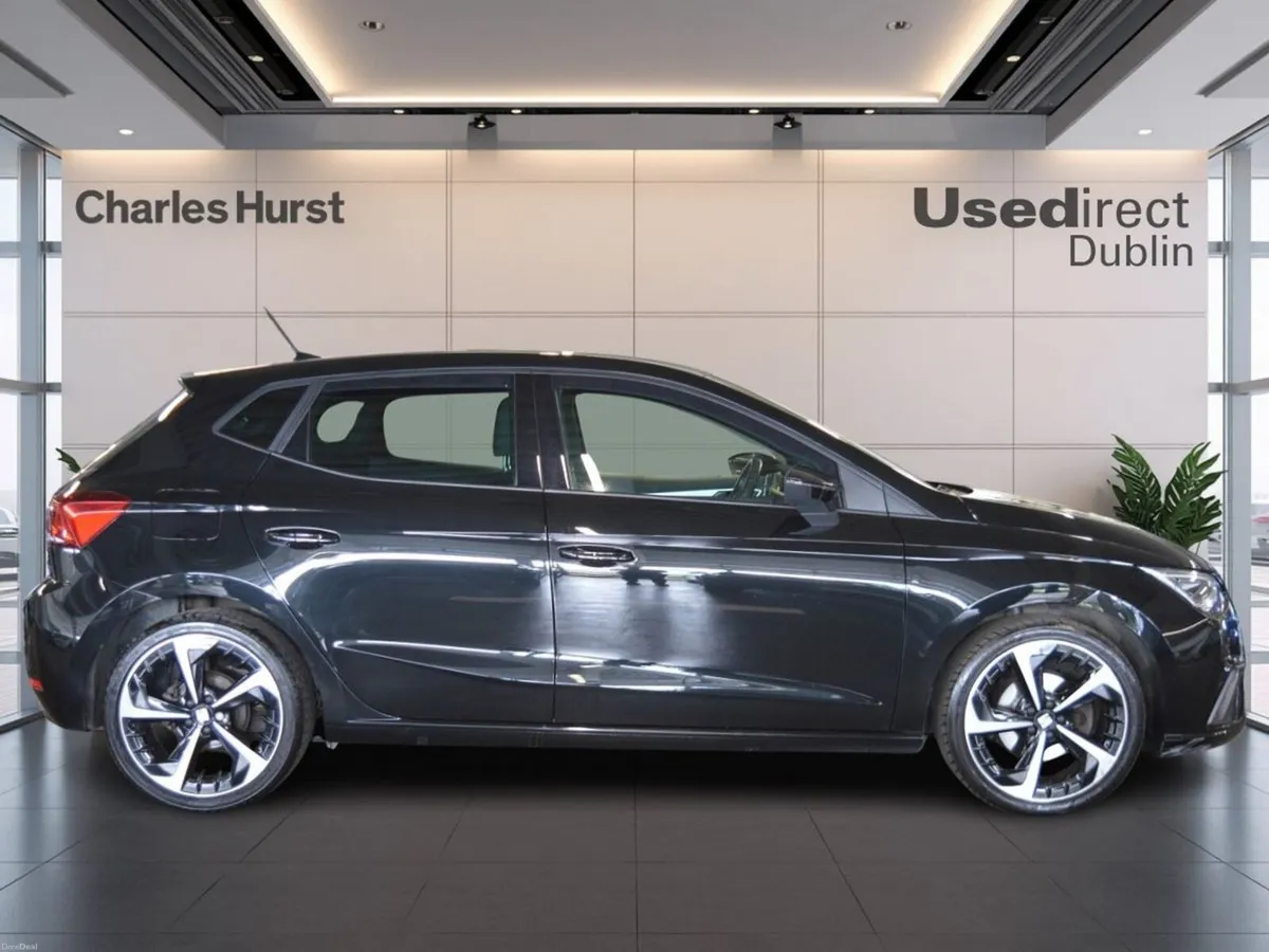 SEAT Ibiza FR Sport HIGH SPEC - Image 3