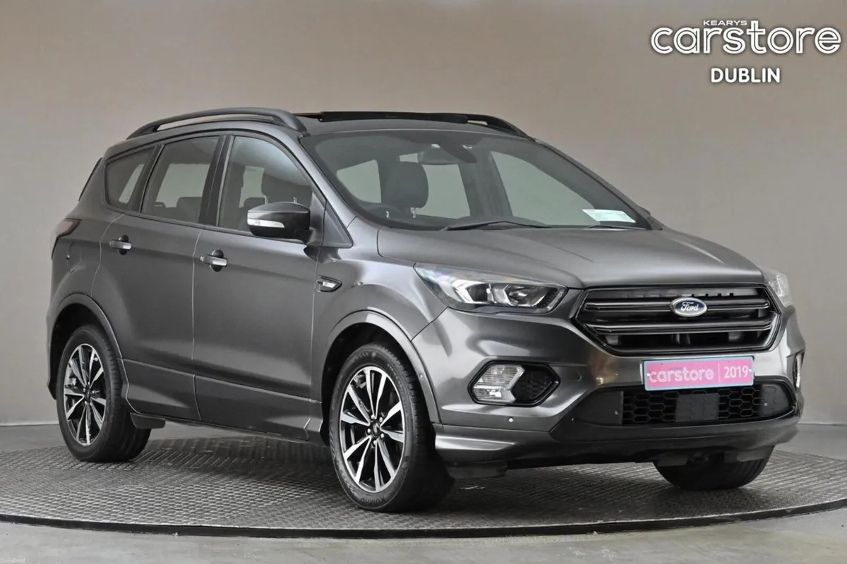 Ford Kuga 1.5TDCi ST-LINE FWD 120BHP**LEATHER**EL. - Image 1