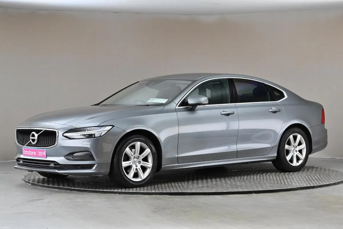 Volvo S90 2.0TD D4 MOMENT 190BHP - Image 4