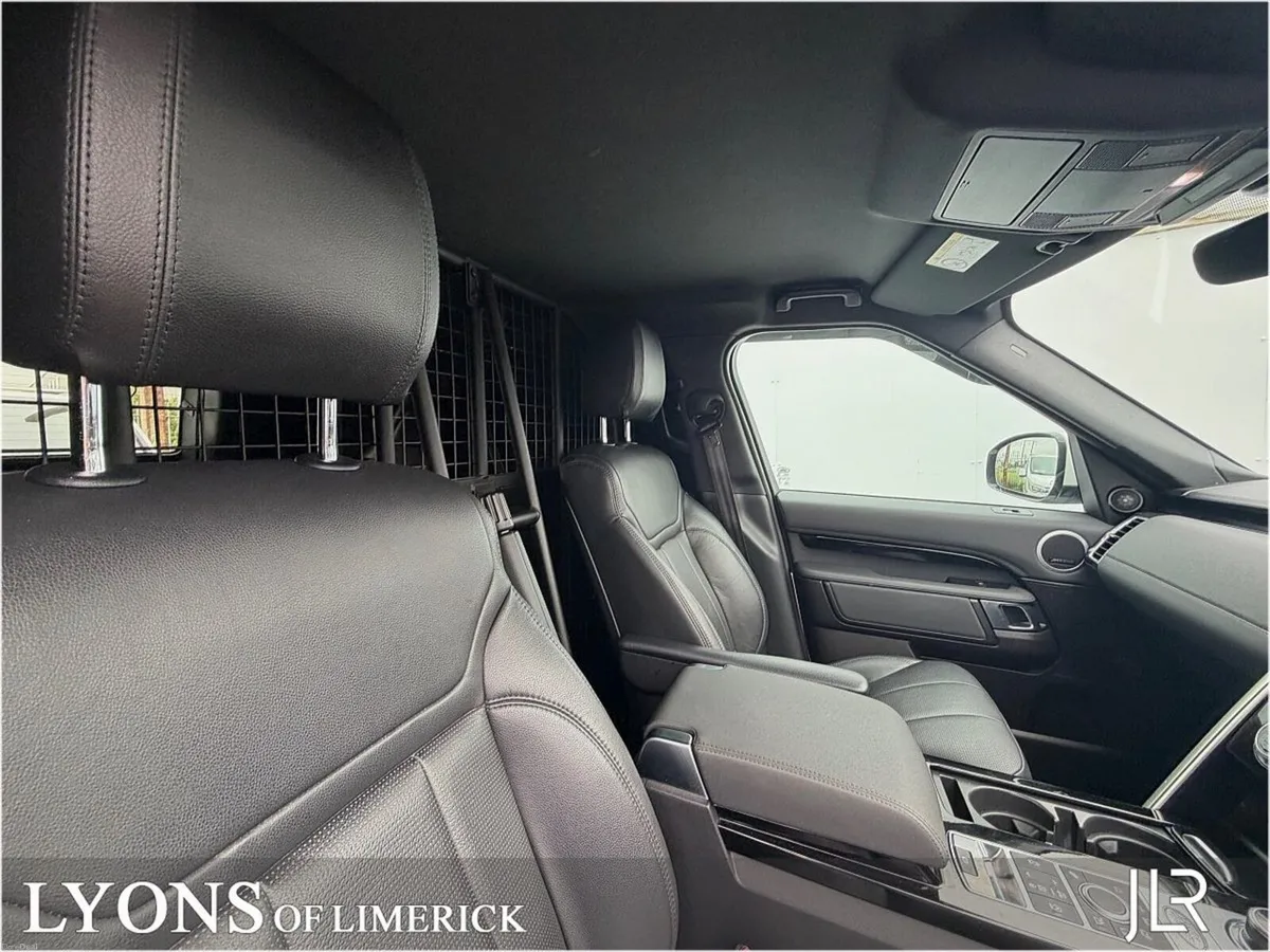 Land Rover Discovery HSE 3.0 SDV6 - Image 3