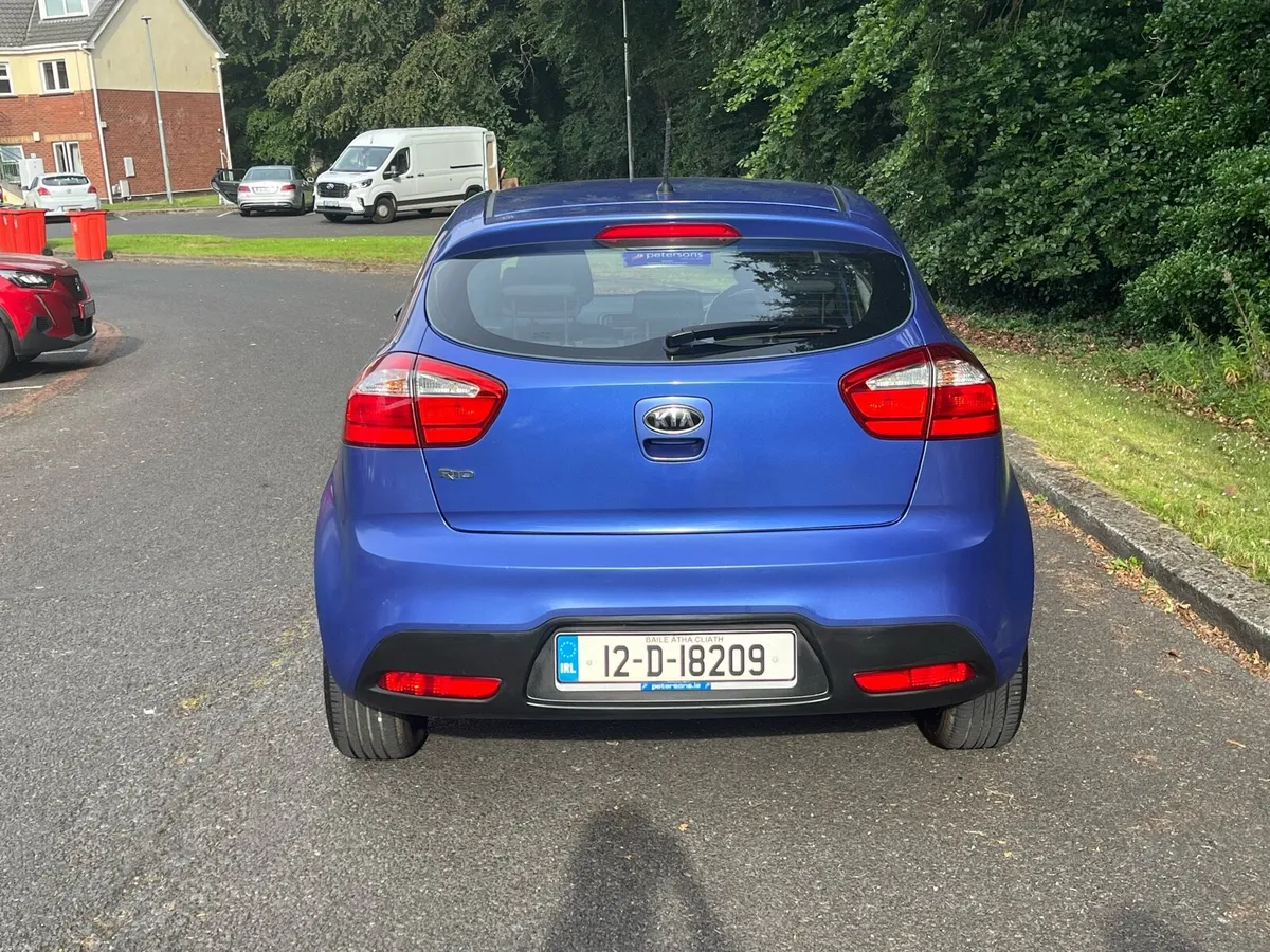 Kia Rio ex 4dr - Image 4