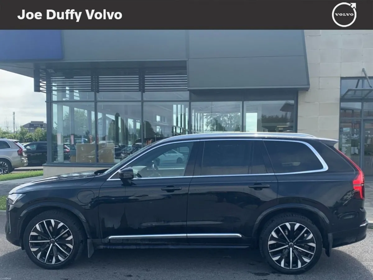 Volvo XC90 Plus Bright T8 PHEV - Image 4
