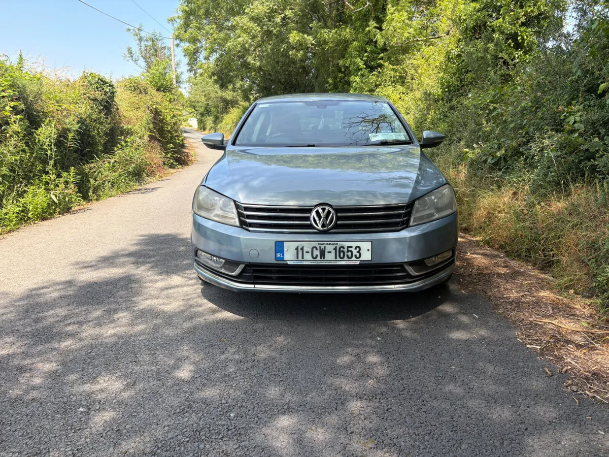 Volkswagen Passat 2011 - Image 3