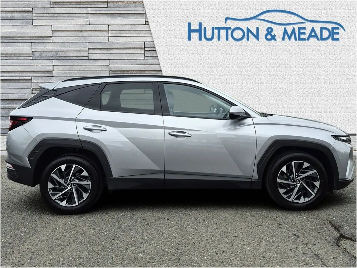 Hyundai Tucson Executive 1.6 Diesel 5dr - Image 6