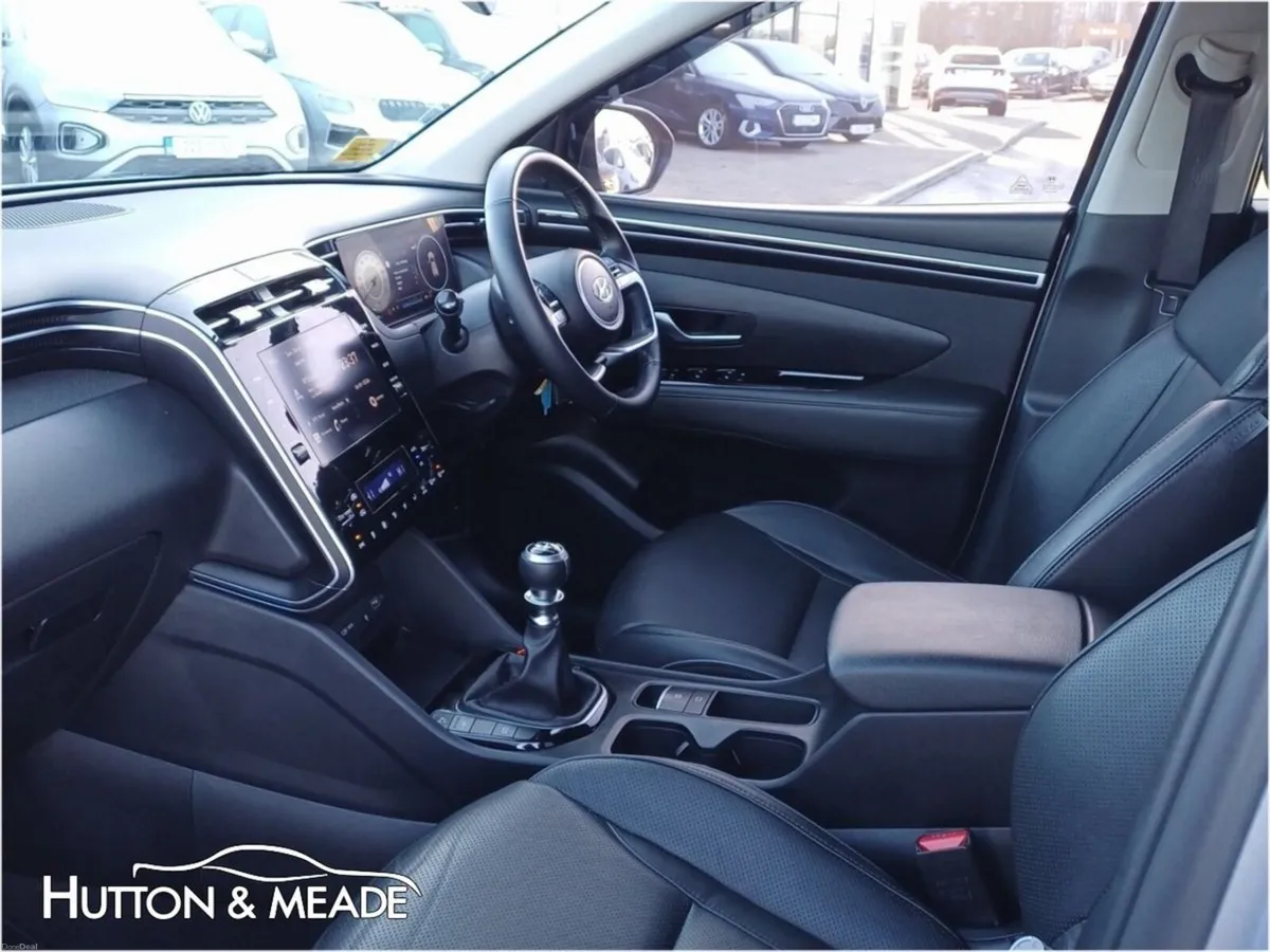 Hyundai Tucson Executive 2T REDUCED TO SELL - Image 5