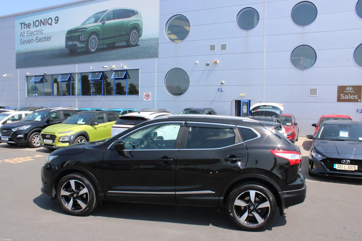 Nissan Qashqai 2017 - Image 2