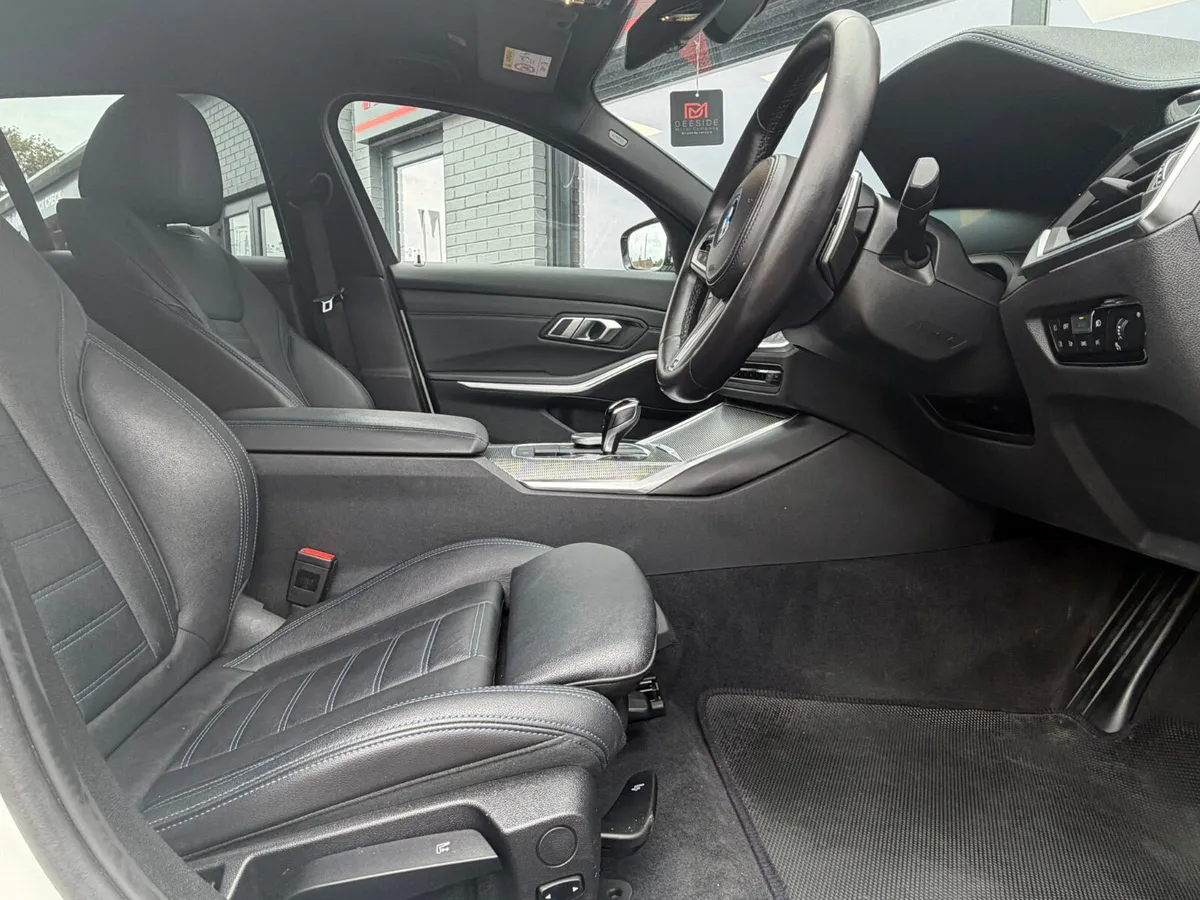 (221) BMW 330e xDrive Touring M Sport-Heated Seats - Image 6