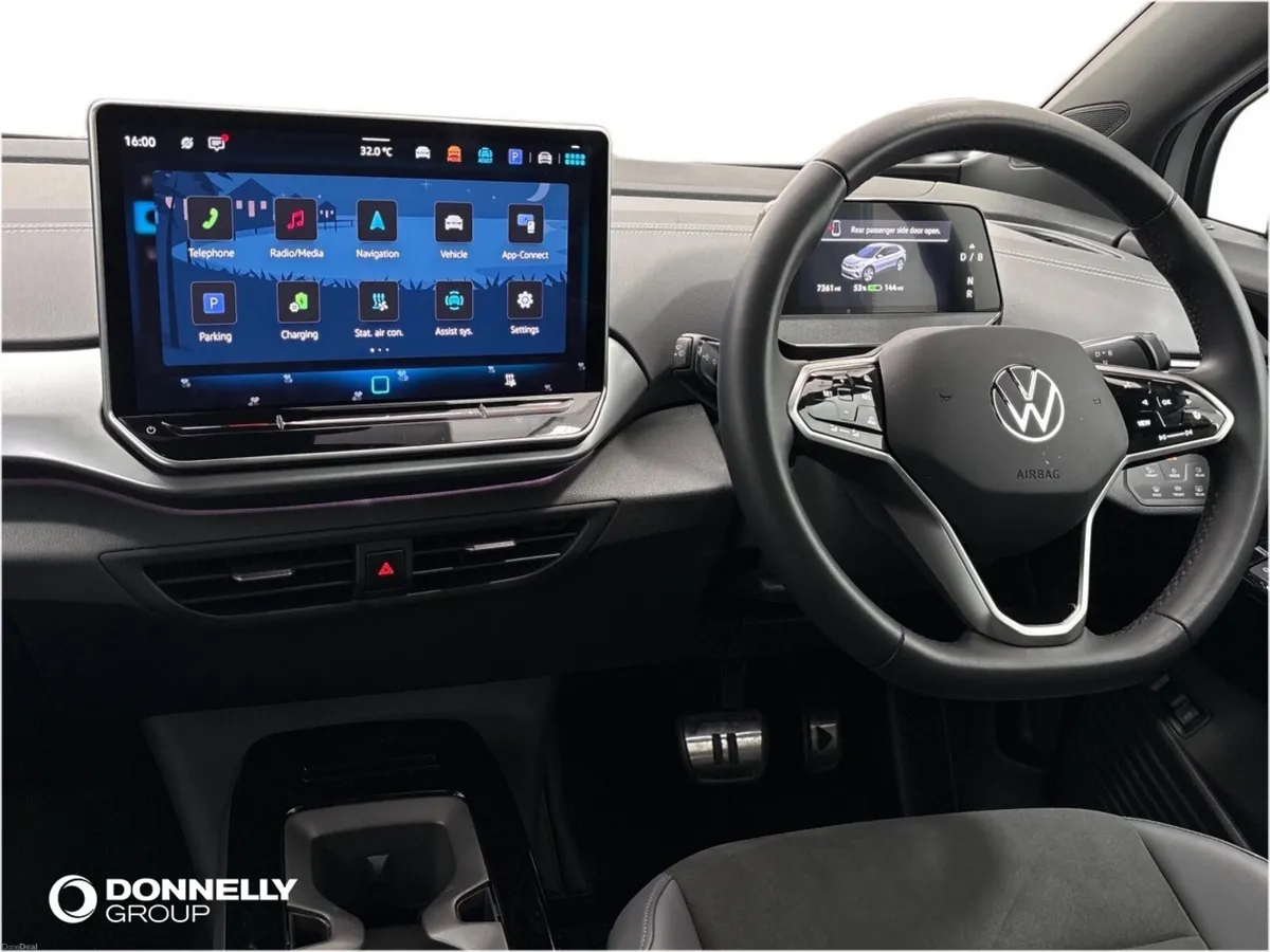 Volkswagen ID.4 Estate Match Pro - Image 2
