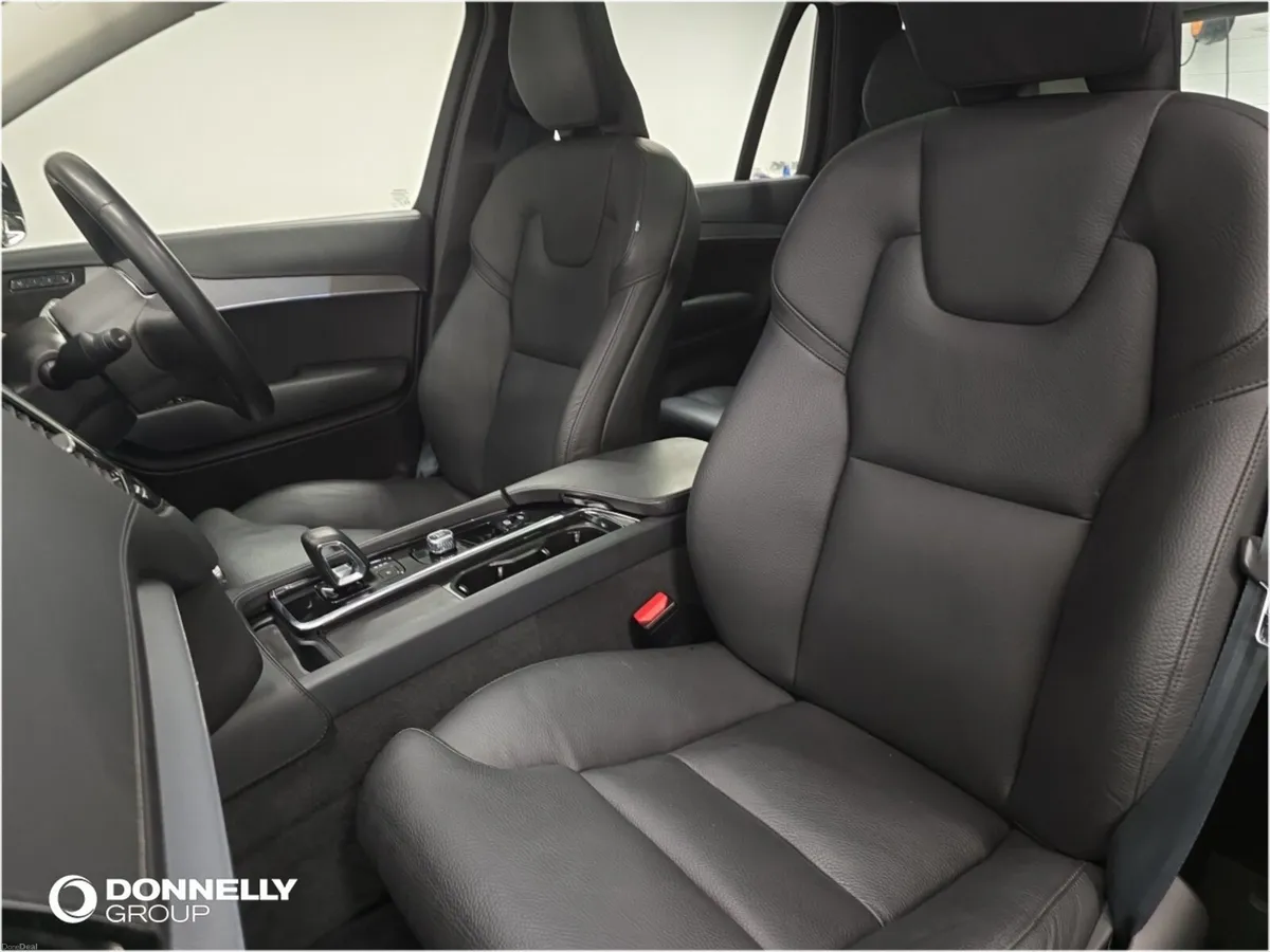 Volvo XC90 Diesel Estate Plus - Image 5