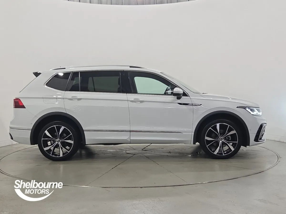 Volkswagen Tiguan Allspace R-LINE TSI DSG - Image 3