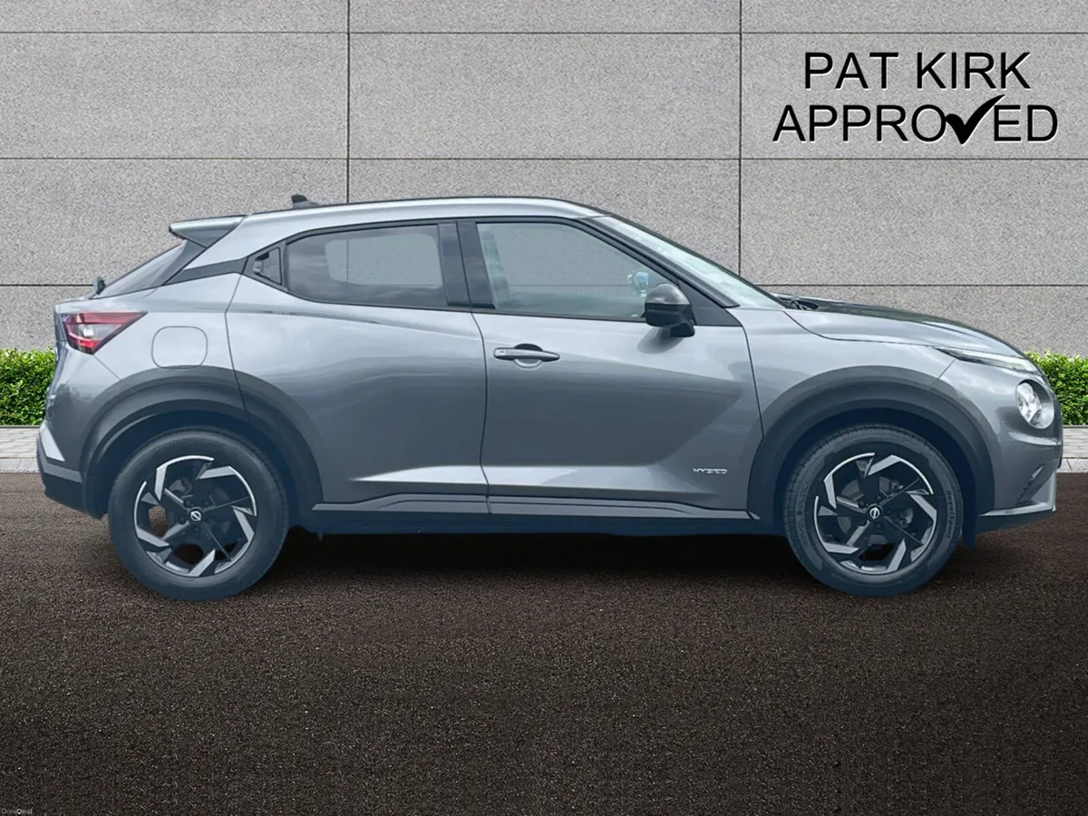 Nissan Juke Hatchback N-Connecta - Image 3