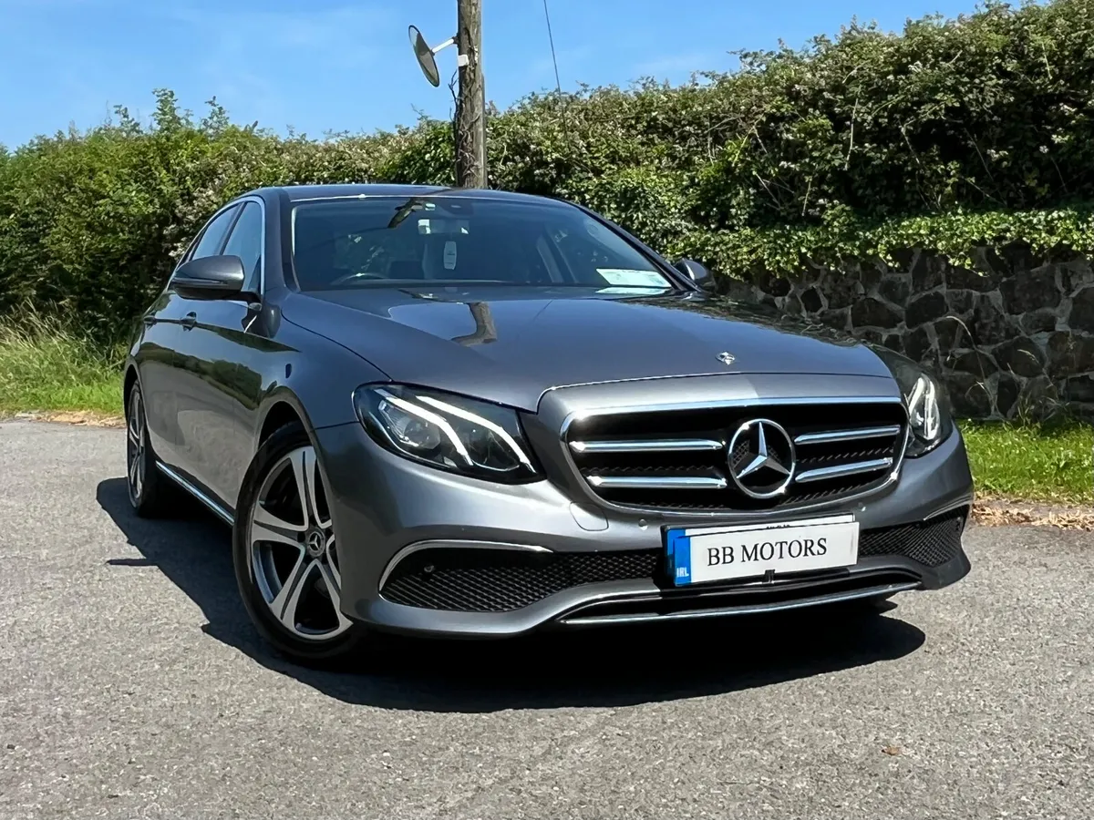 Mercedes-Benz E 220 D AMG LINE 4MATIC. New nct - Image 4