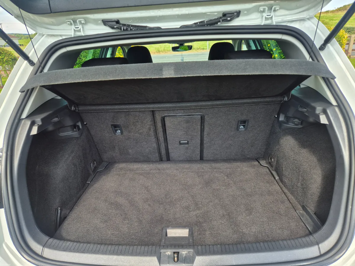 Volkswagen Golf 2019 - Image 6