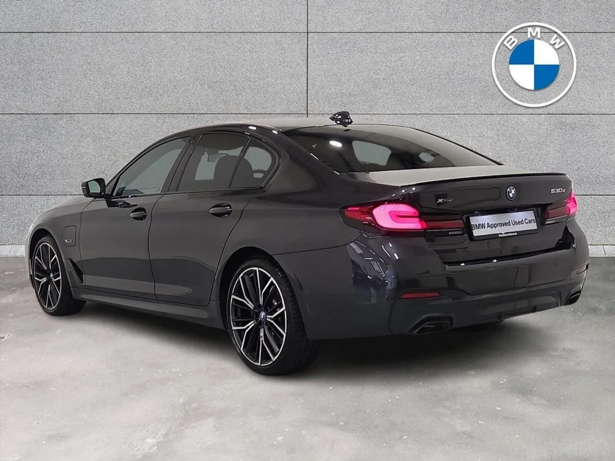 BMW 5-Series 530e xDrive M Sport Saloon - Image 2