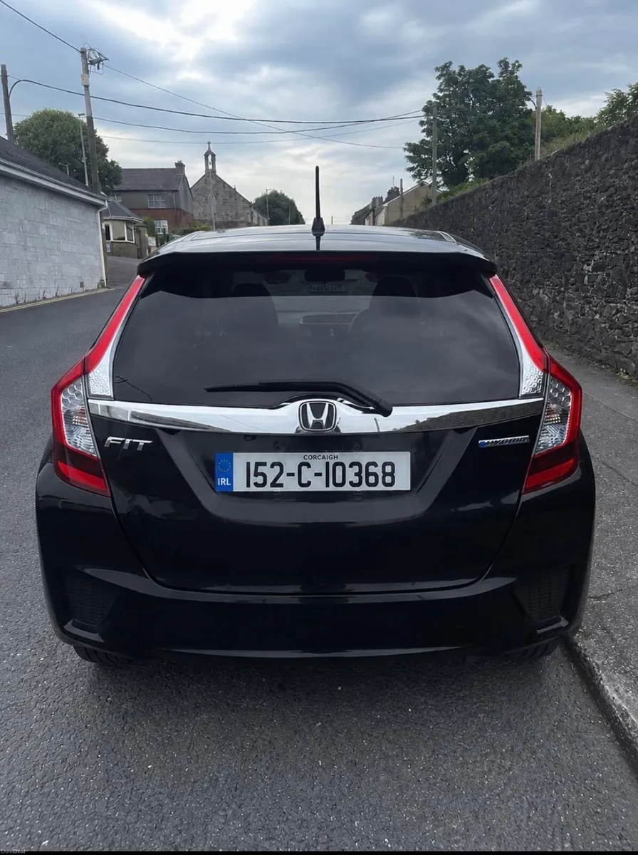 Honda Fit 2015 Automatic * 62k mi only * - Image 4