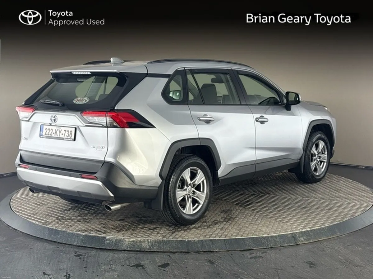 Toyota RAV4 HYBRID LUNA - Image 2