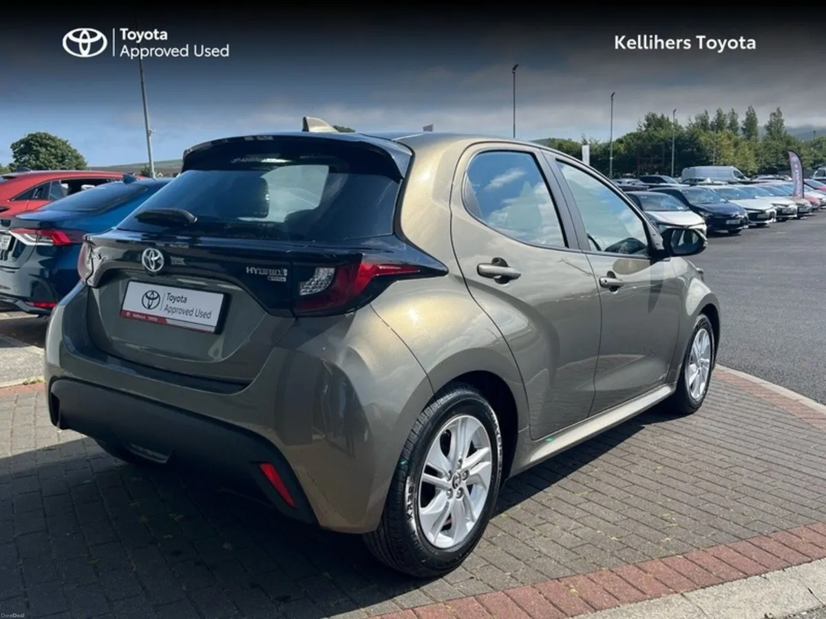 Toyota Yaris LUNA TS 4DR AUTO - Image 2
