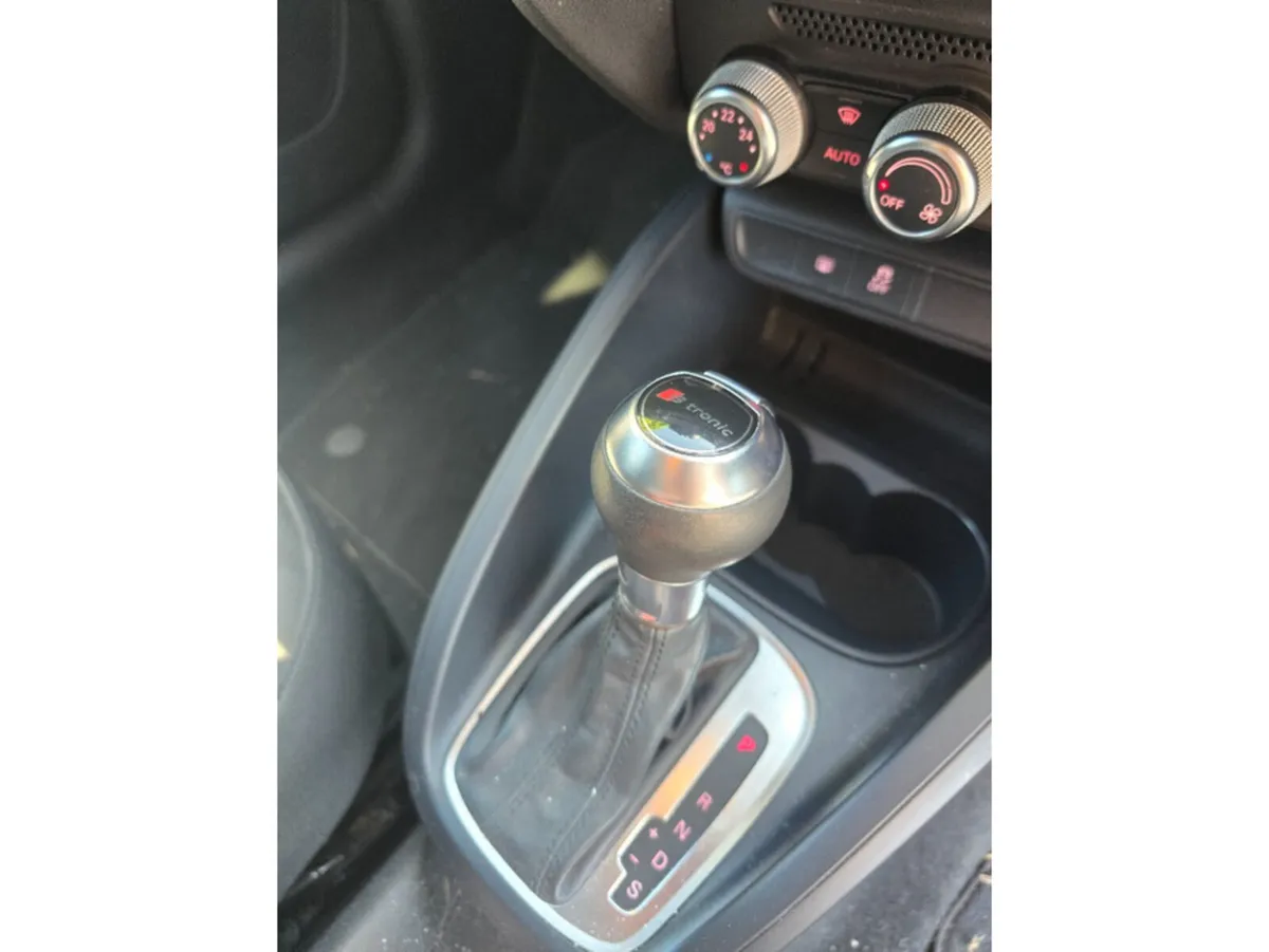 Audi A1 1.4 TFSI AUTO - Image 4