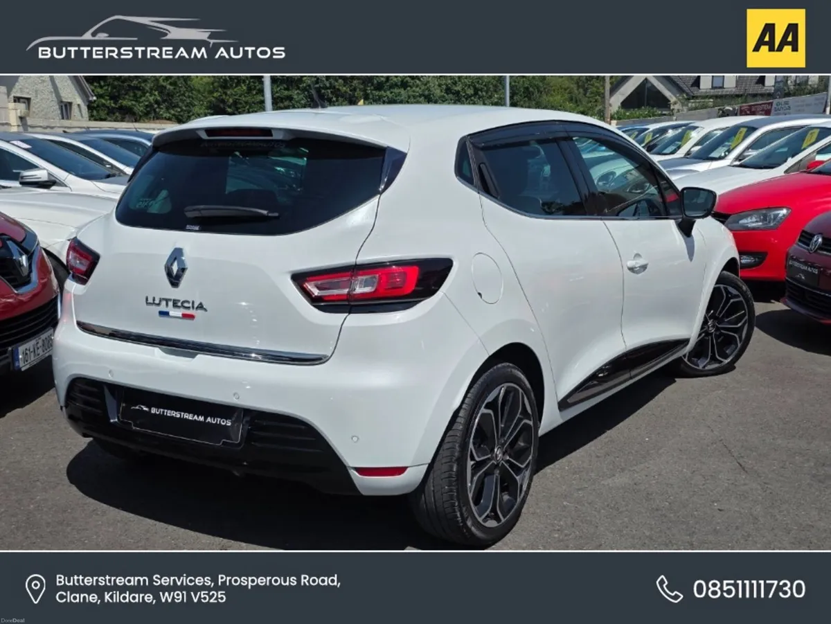 Renault Clio 1.2 AUTO ONLY 36  K KMS - Image 2