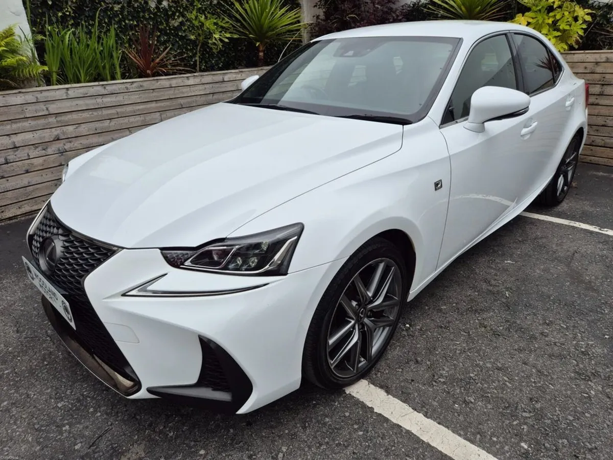 Lexus IS 300H 2.5 HYBRID / F-SPORT / TOP SPORT SPE - Image 3