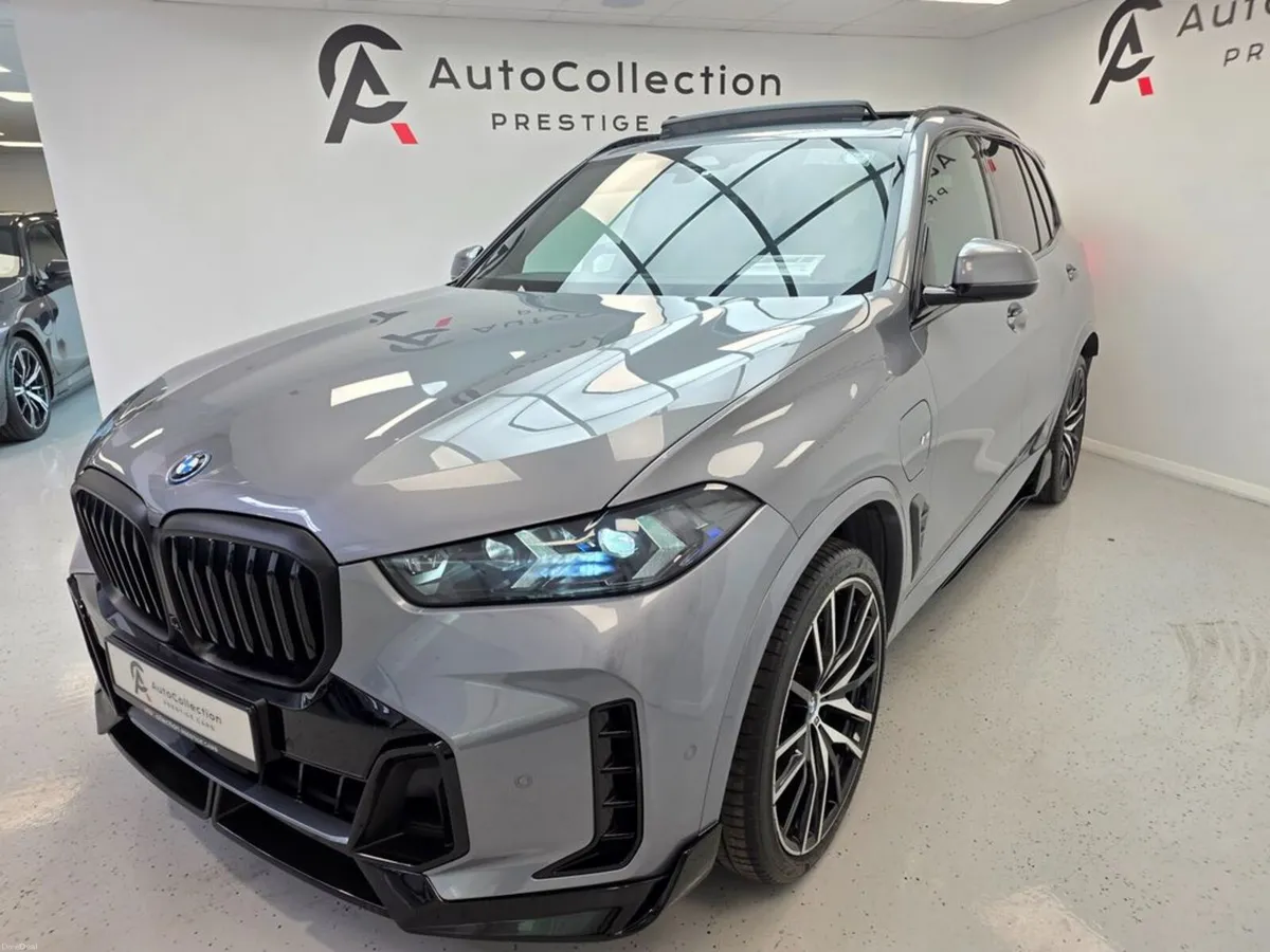 BMW X5 **50E M-SPORT PRO**PAN ROOF**M-PERFORMANCE - Image 3