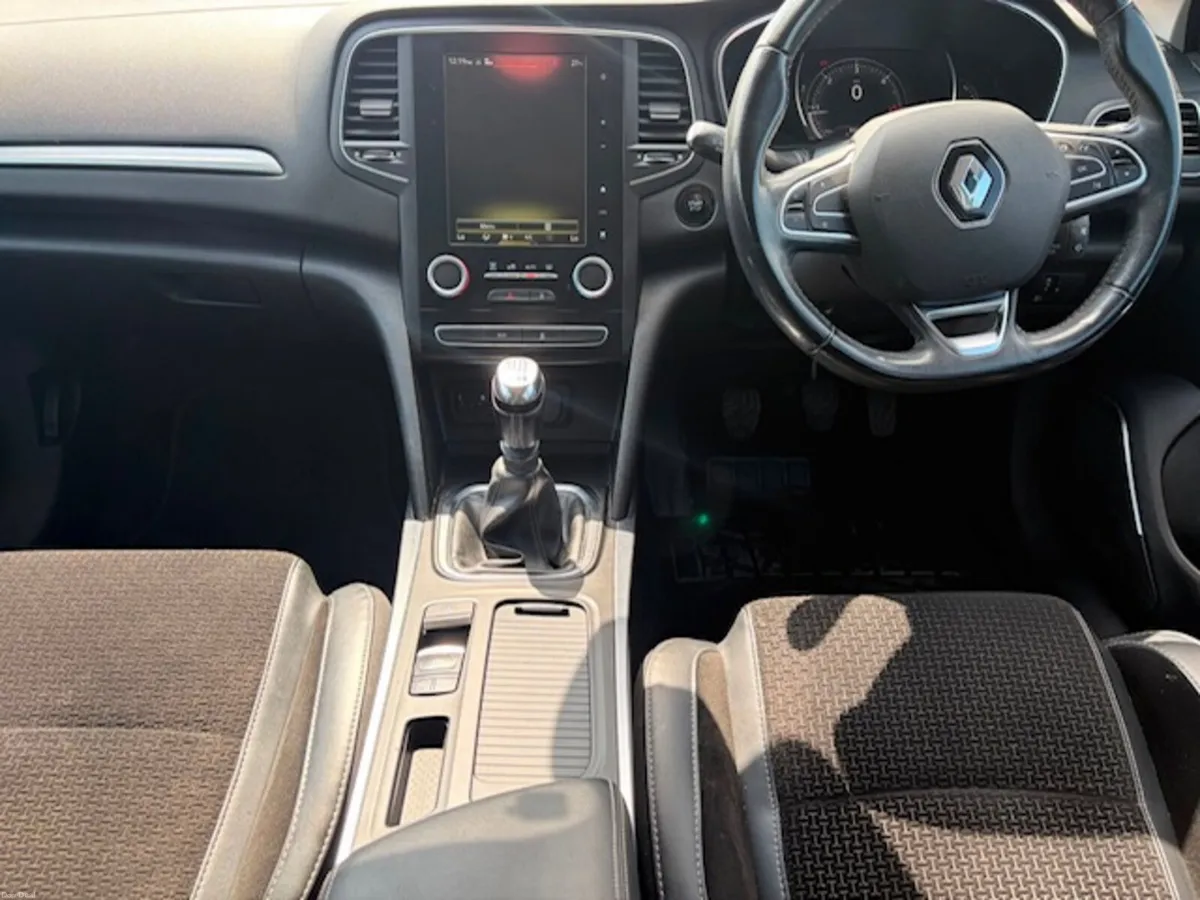Renault Megane 2017 - Image 3