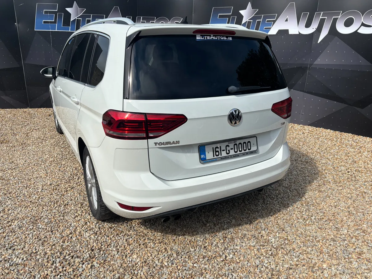 2016 Volkswagen Sharan White - Image 4