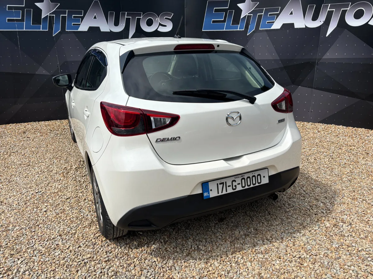 Mazda Demio Skyactive 1.3 2017 - Image 4