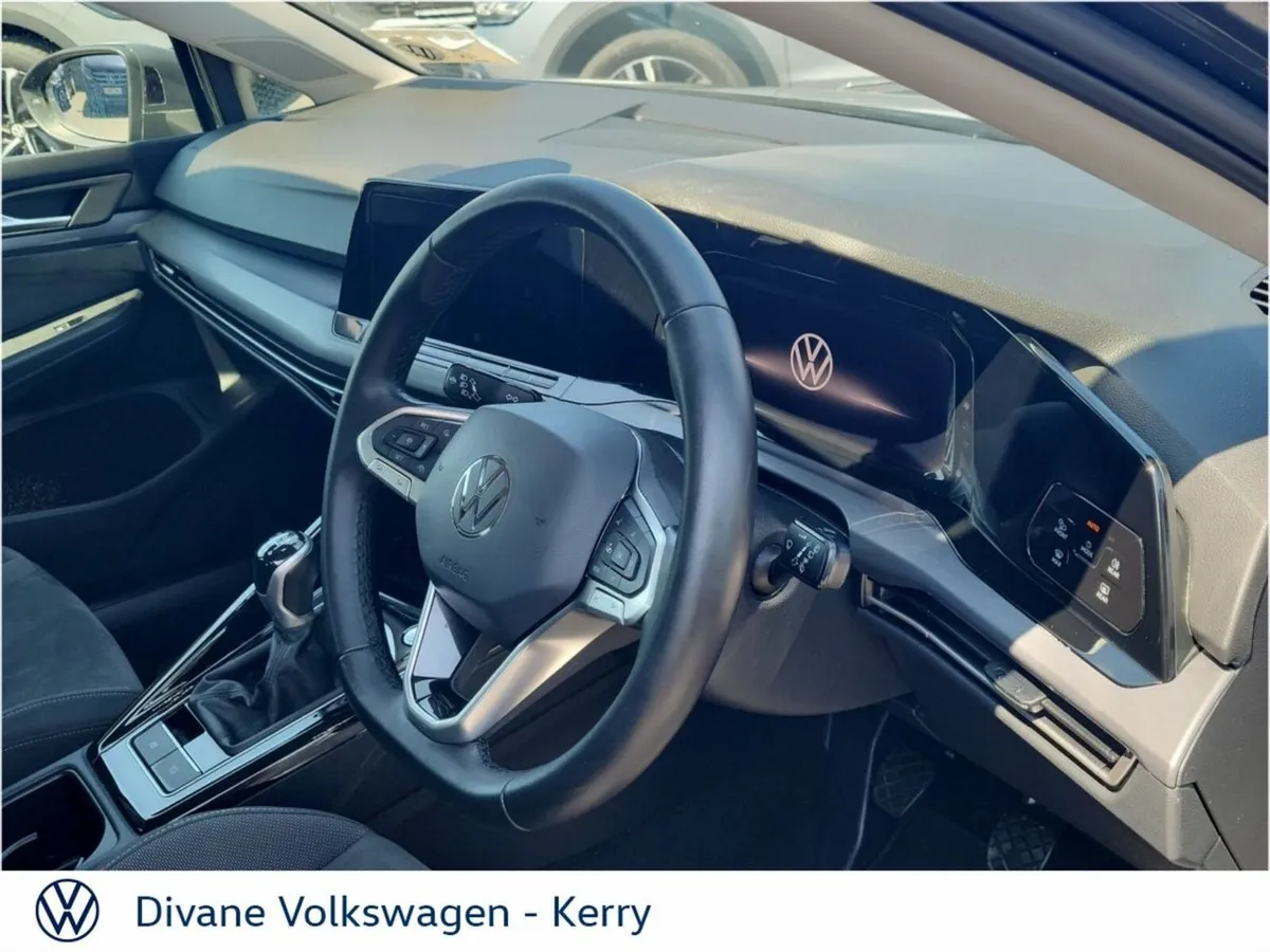 Volkswagen Golf STYLE 2.0 TDI 115HP Style - Image 2
