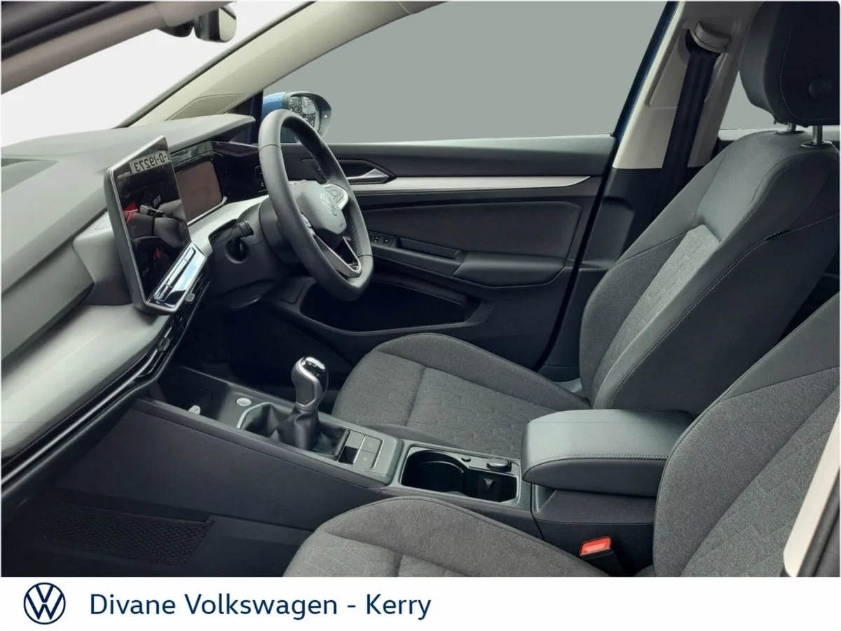 Volkswagen Golf EDITION 75 2.0TDI 116BHP - Image 4
