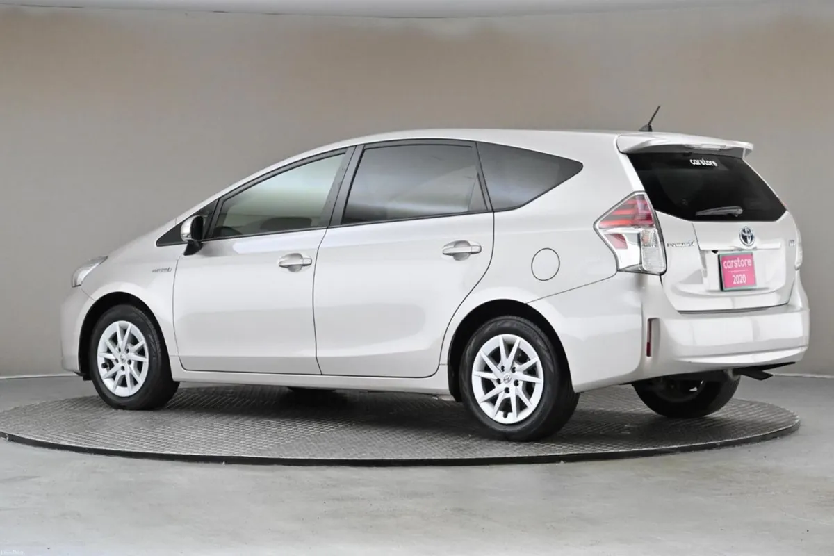 Toyota Prius ALPHA 1.8 HYBRID 5SEATS **ANDROID CAR - Image 6