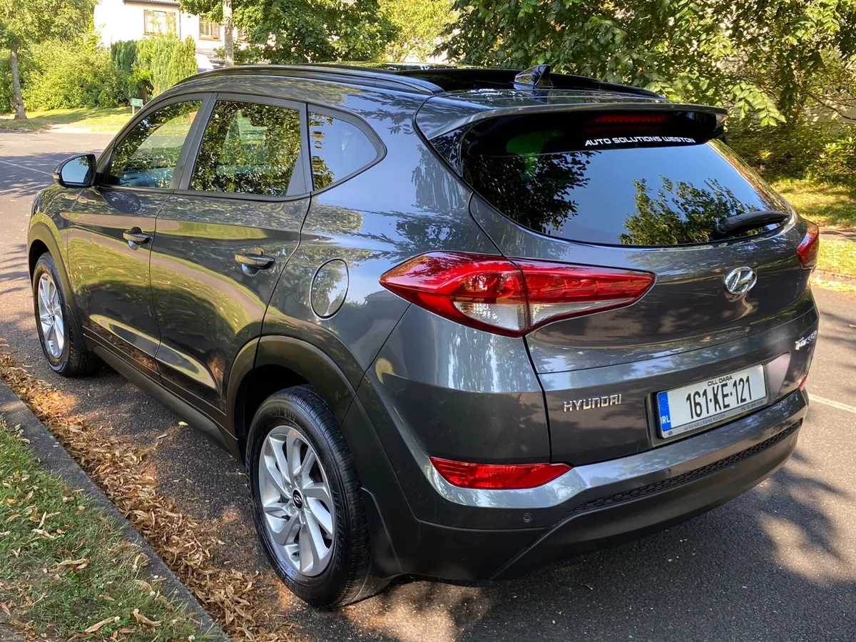 HYUNDAI TUCSON 1.7 CRDI  PREMIUM - Image 3