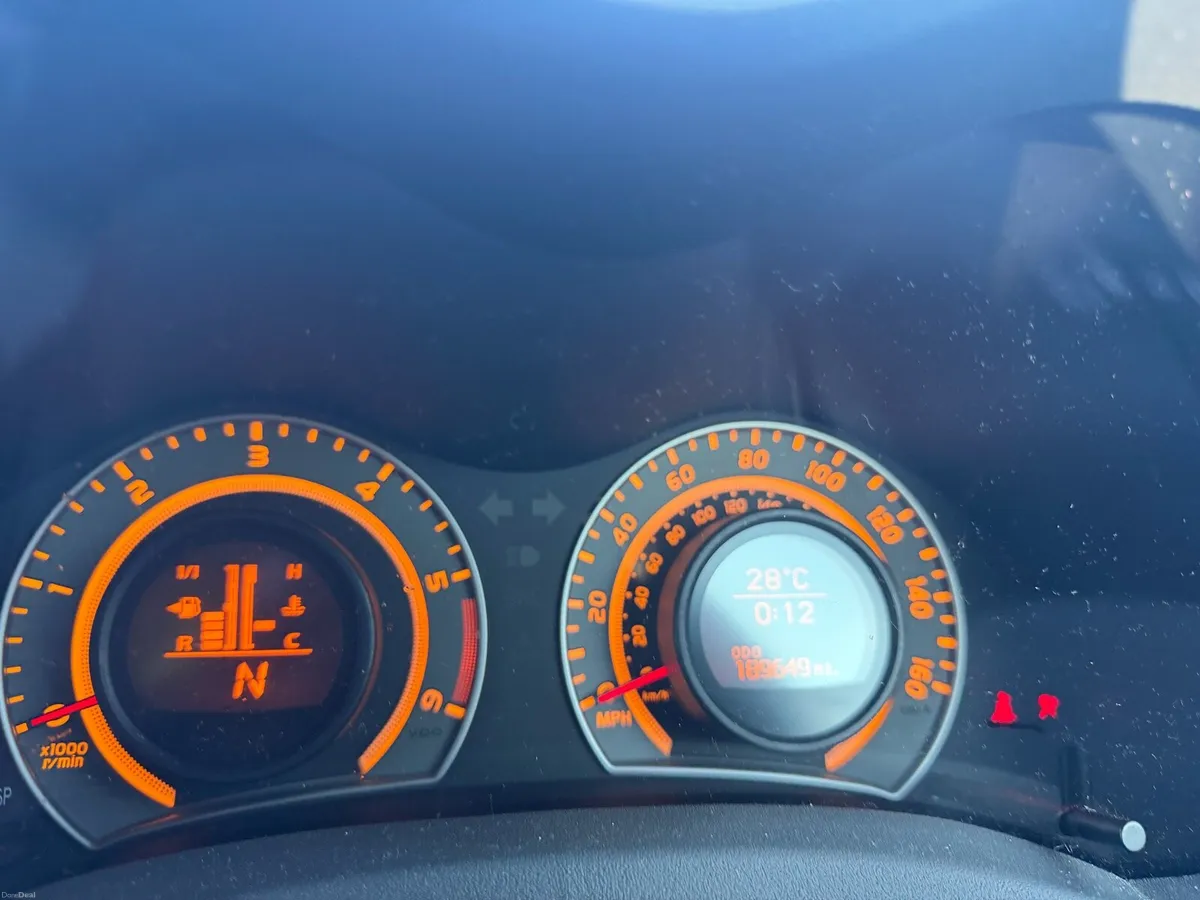 2007 Toyota Auris - Image 1