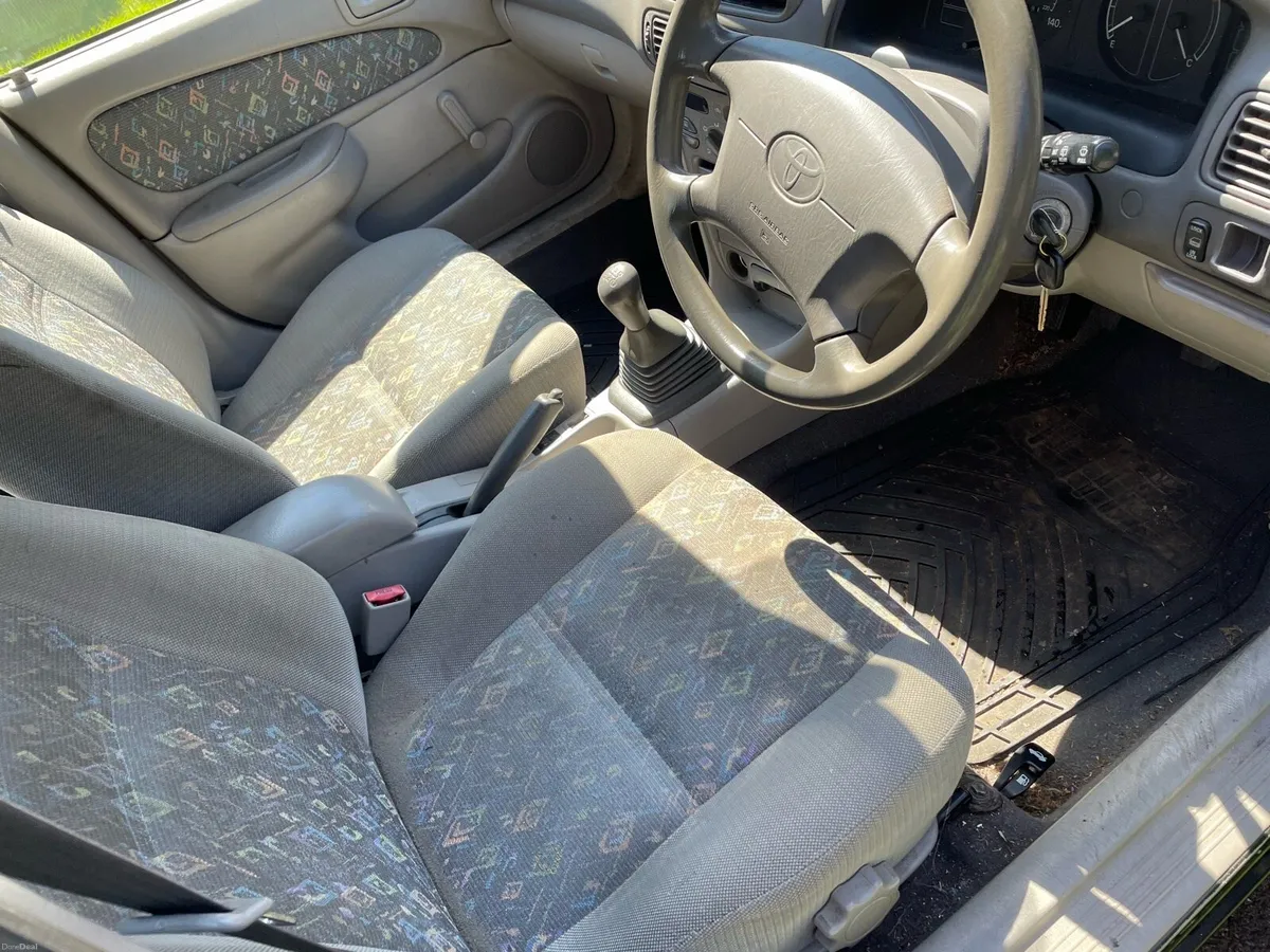 Toyota Corolla Terra 1.3     5 door - Image 4