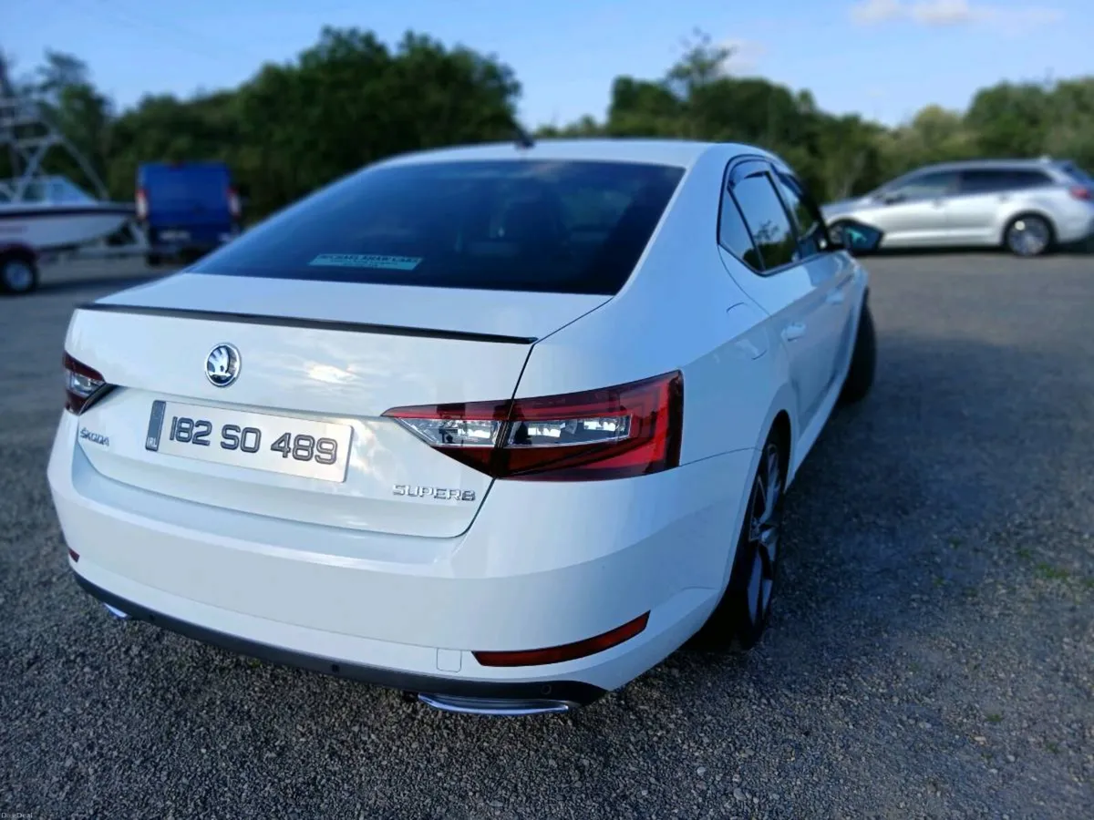 2018 skoda superb sportline - Image 4
