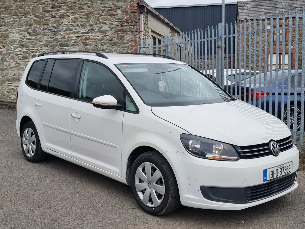 €5990 Auto Volkswagen Touran 2013 automatic €5990 - Image 1