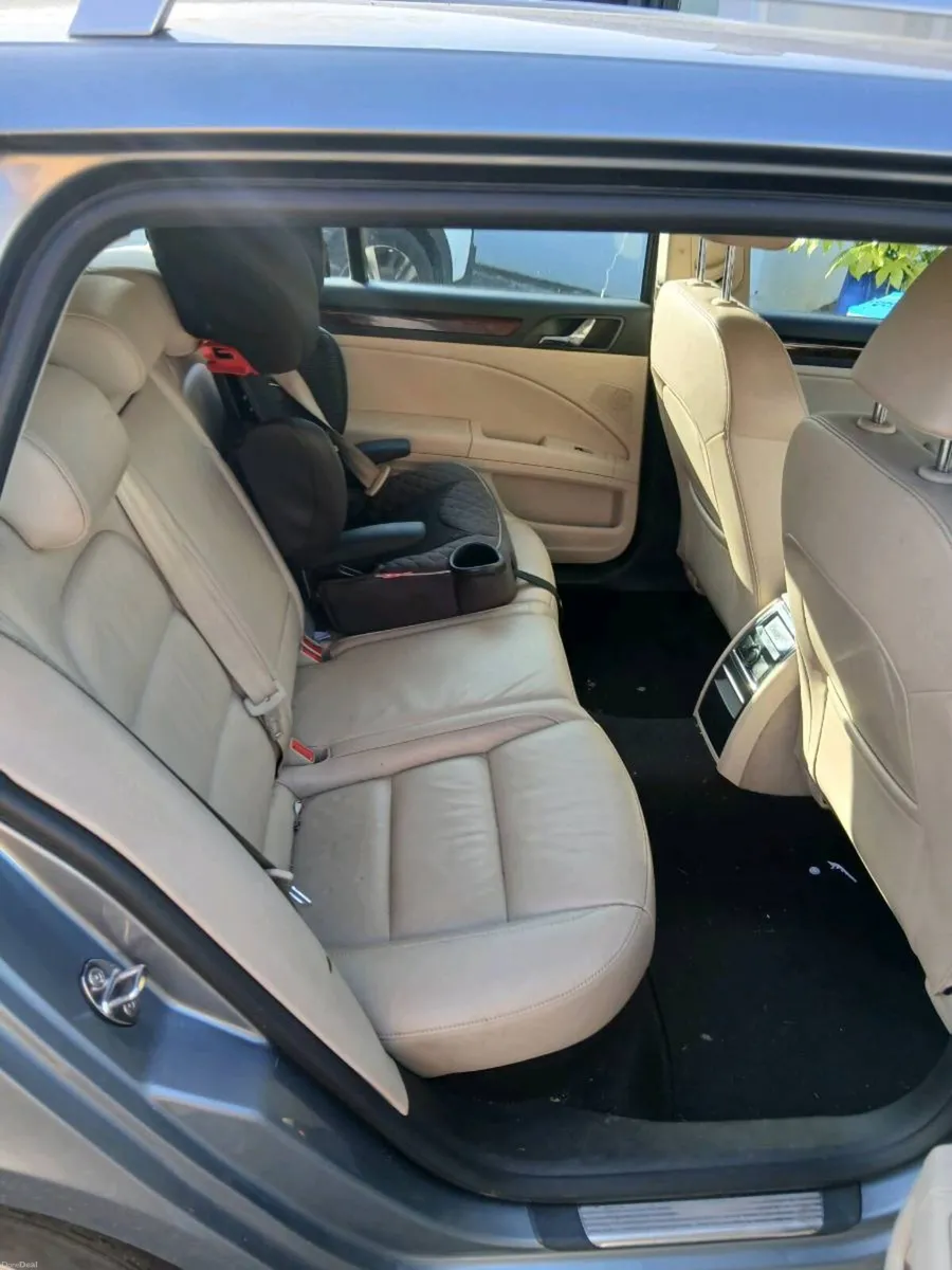 Skoda Superb - Image 3