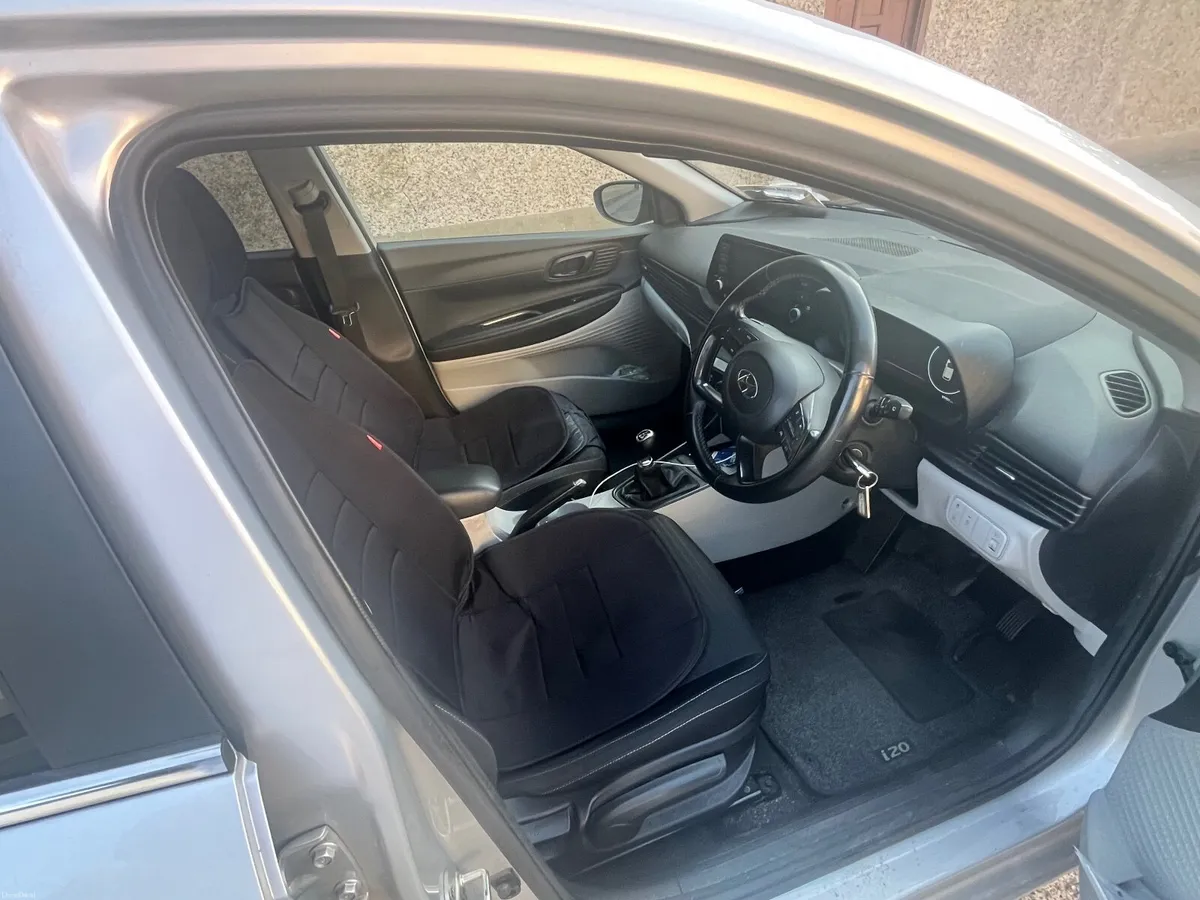 Hyundai i20 2023 - Image 4