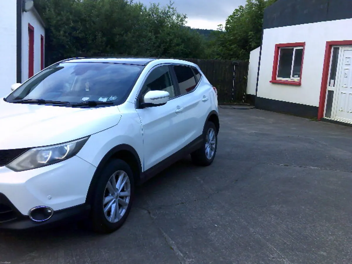 Nissan Qashqai 2015 - Image 3