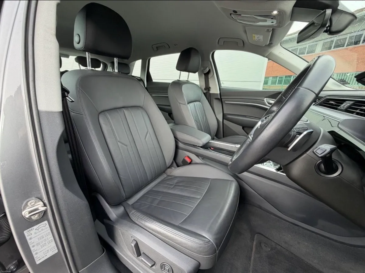 Audi Etron 55 - Image 4