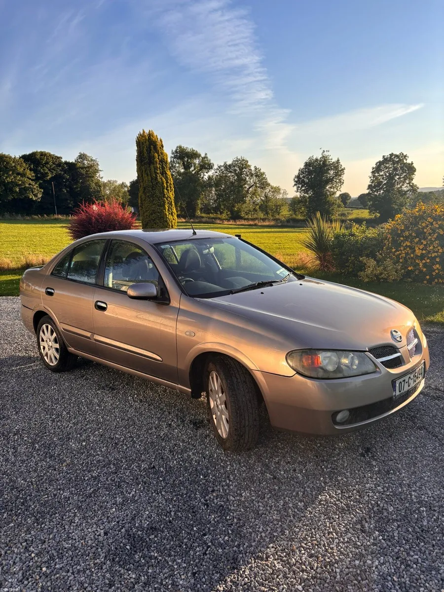 2007 Nissan Almera - Image 1