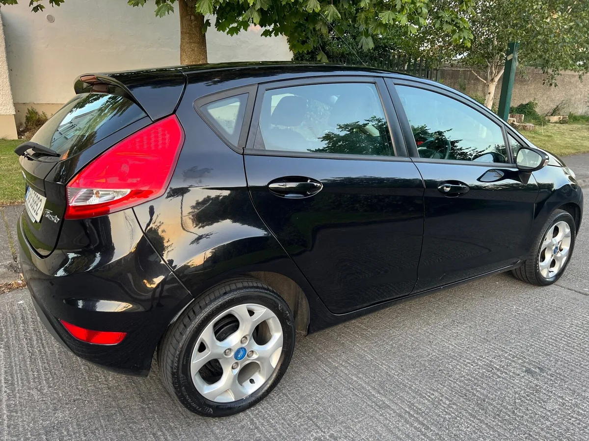 Ford Fiesta 1.4 Diesel. TDCI Only82K,1 Owner - Image 4