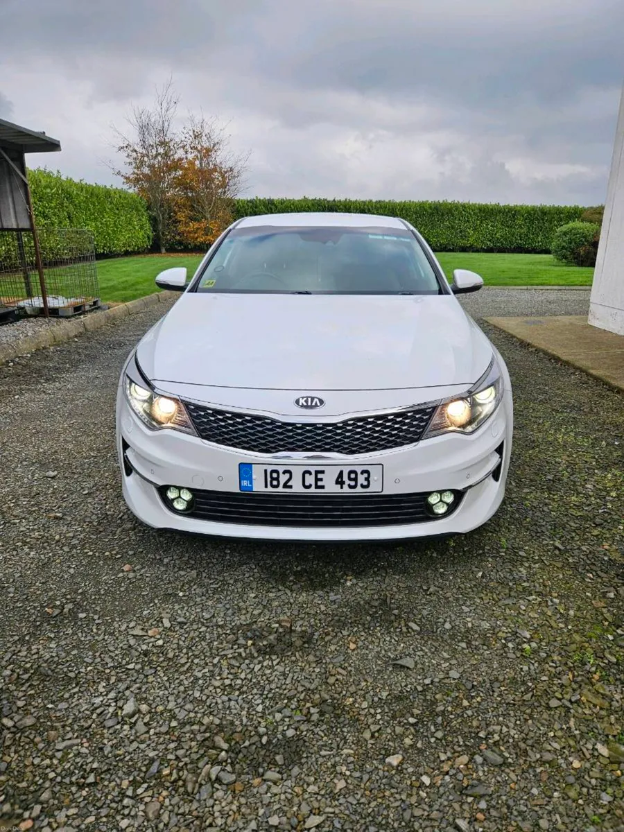 Car - Image 5