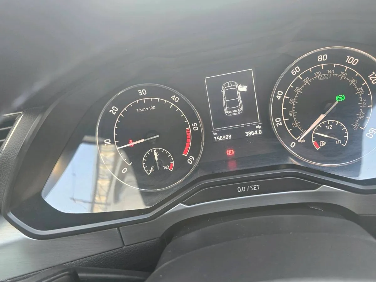 Skoda superb 1.6 2015 - Image 4