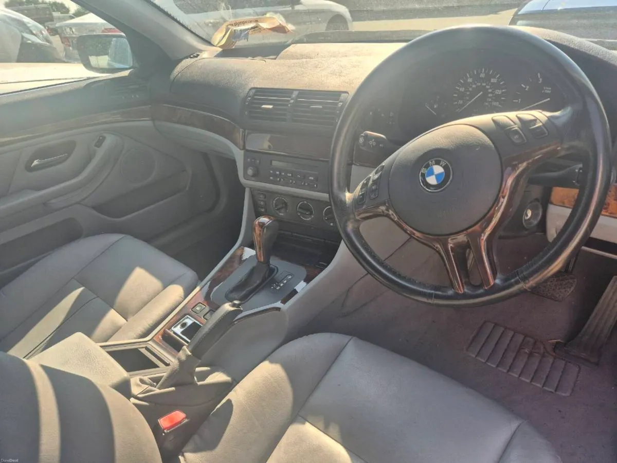 BMW 525I AUTOMATIC - Image 6